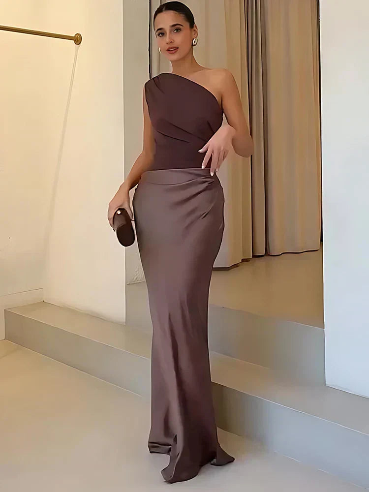 Lenora™ | Maxi Dress with a Guilt in Satin
