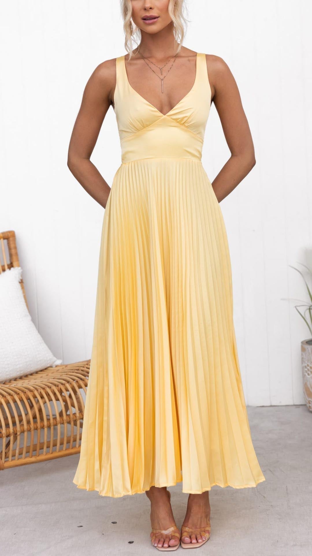 Seren™ | Pleated V-Neck Maxi Dress